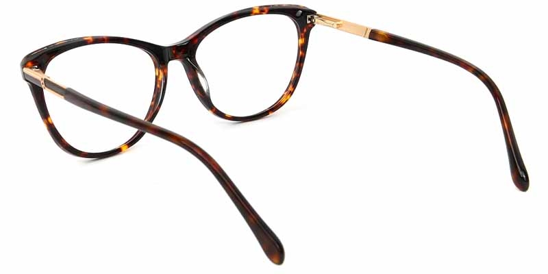 Picture of Oval Glasses