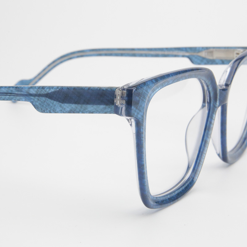 Rylan Glasses - Affordable Prescription Glasses, Eyewear Online | Vivue
