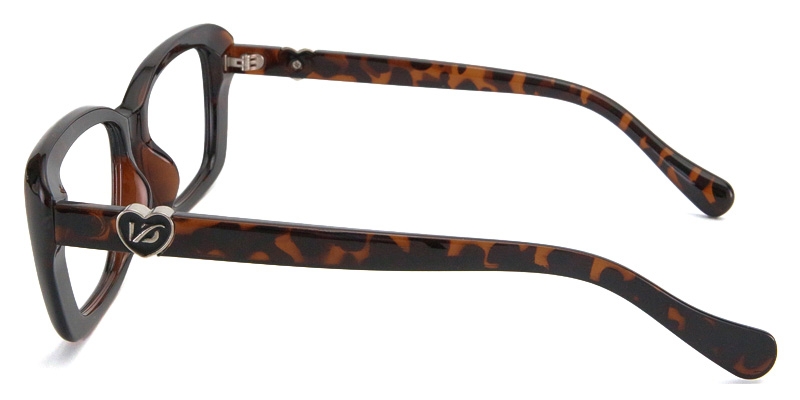 Picture of Daren Glasses