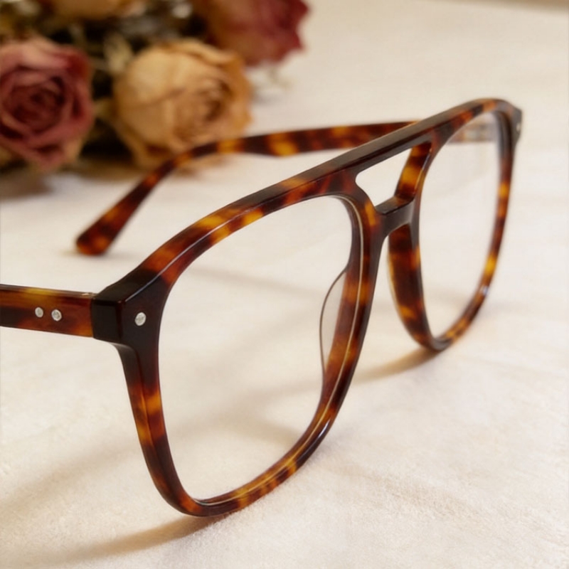 Picture of Onyx Glasses